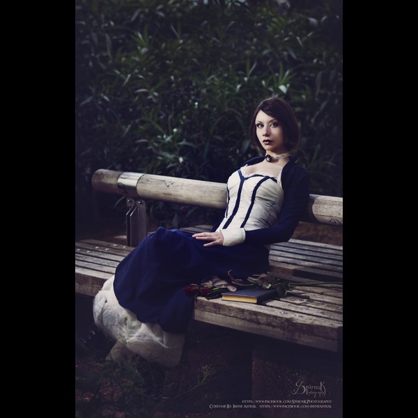 Irene Astral as Elizabeth