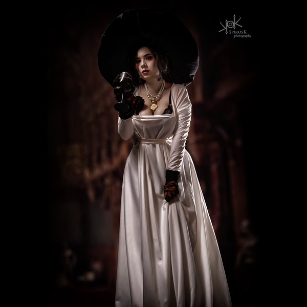 Eva Leexart as Lady Dimitrescu from Resident Evil Village