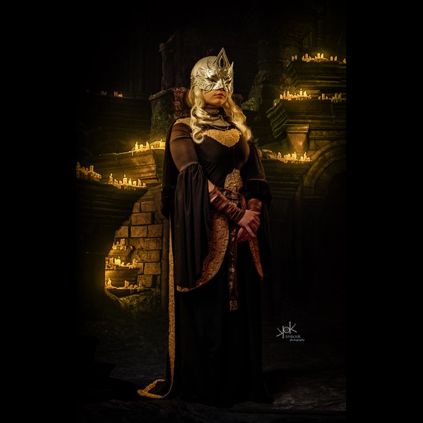 Ashen FireKeeper's FireKeeper