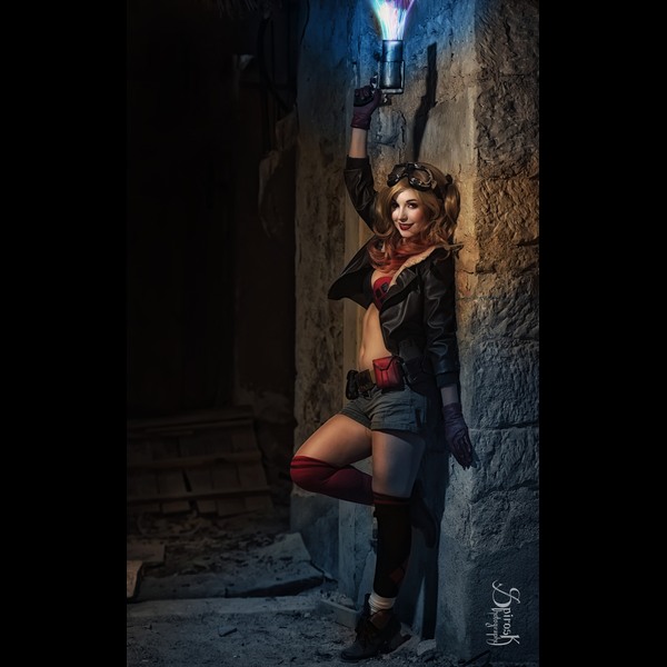 Liechee's Bombshell Harley Quinn
