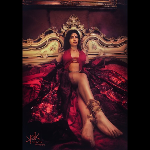 Ailiroy as Kaileena in a boudoir shoot