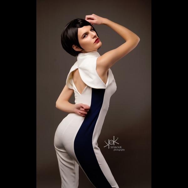 Alisa Murphy for Ailiroy
