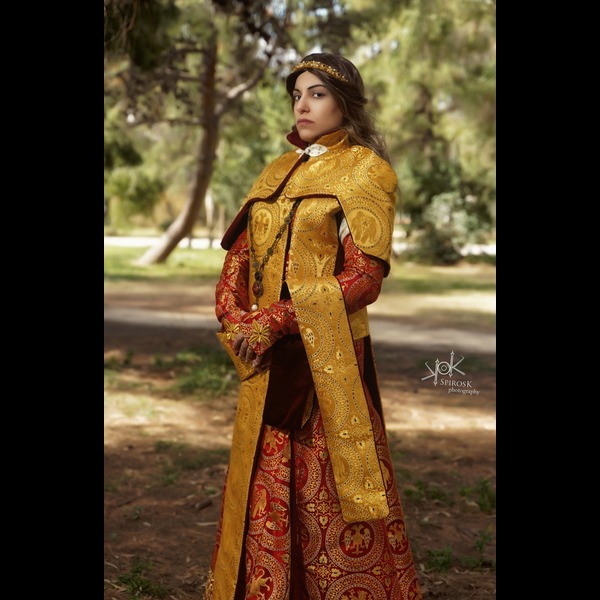 Byzantine Society: Royalty, Merchants and Commoners