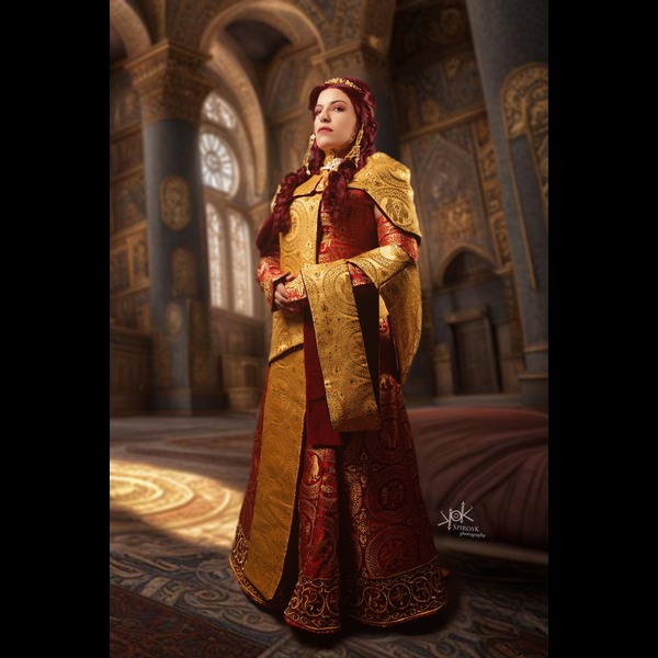 Byzantine Queen and Princess